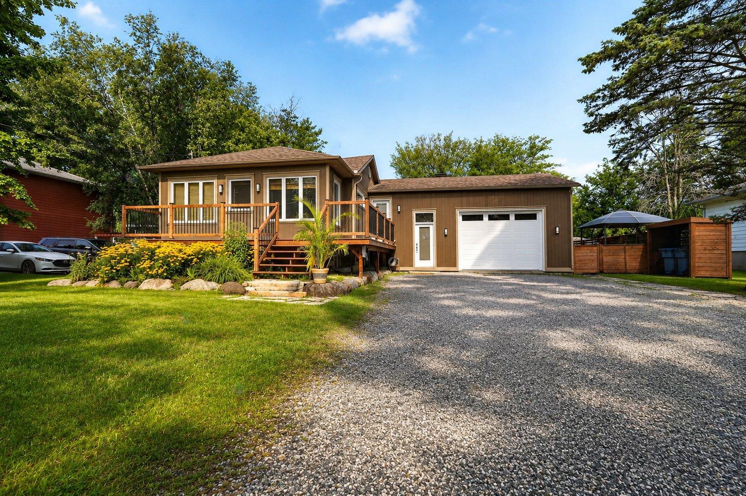 3712 Ch. Ste-Thérèse Carignan Quebec Canada J3L4A7 2
