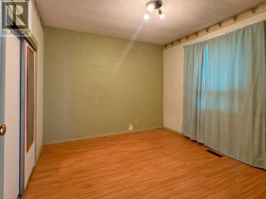 7939 47 Avenue NW, Calgary, Alberta  T3B 1Z3 - Photo 11 - A2329804