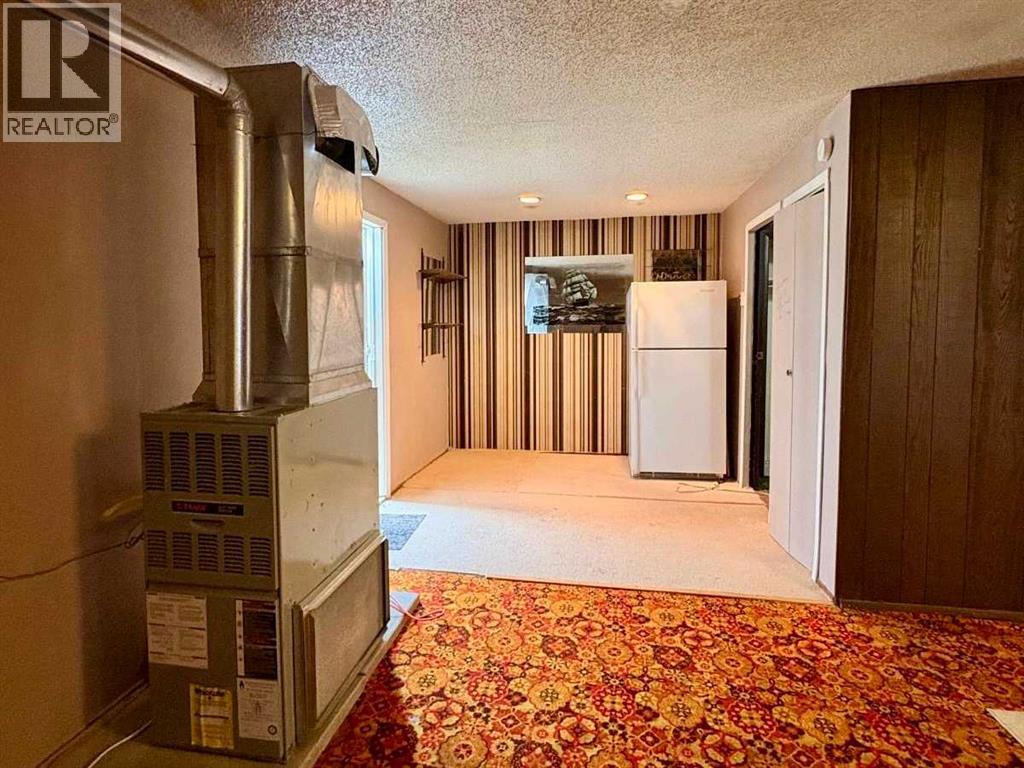 7939 47 Avenue NW, Calgary, Alberta  T3B 1Z3 - Photo 14 - A2329804