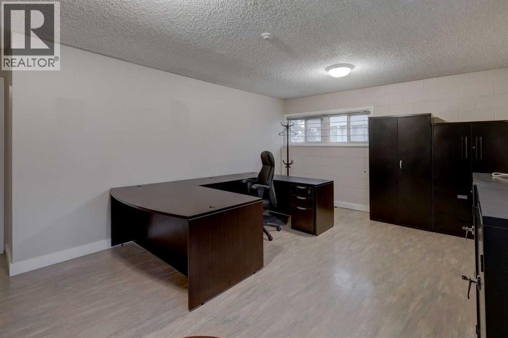 3060 17 Avenue SW, Calgary, Alberta  T3E 7G8 - Photo 17 - A2332551