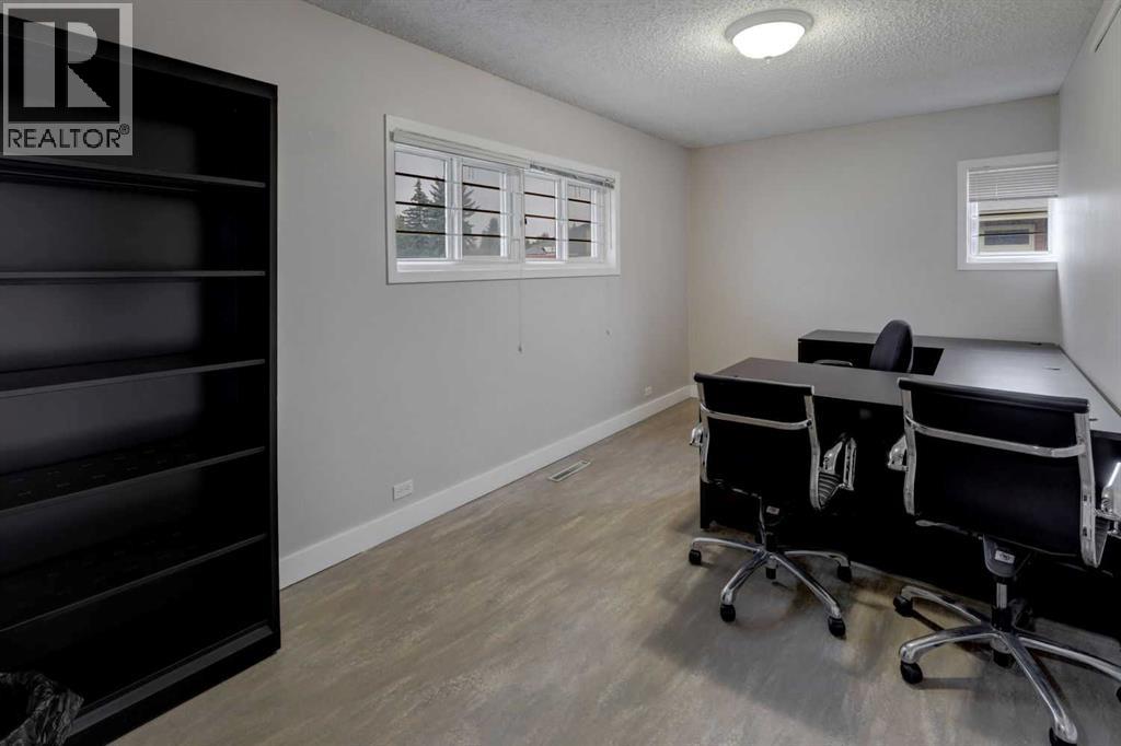 3060 17 Avenue SW, Calgary, Alberta  T3E 7G8 - Photo 16 - A2332551