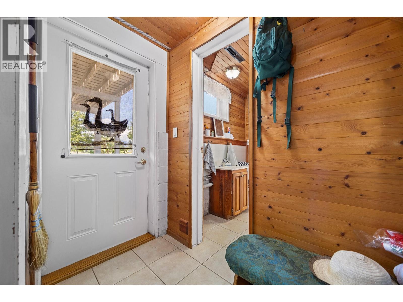 1141 70 Street SE, Salmon Arm, British Columbia  V1E 1X8 - Photo 39 - 10397951