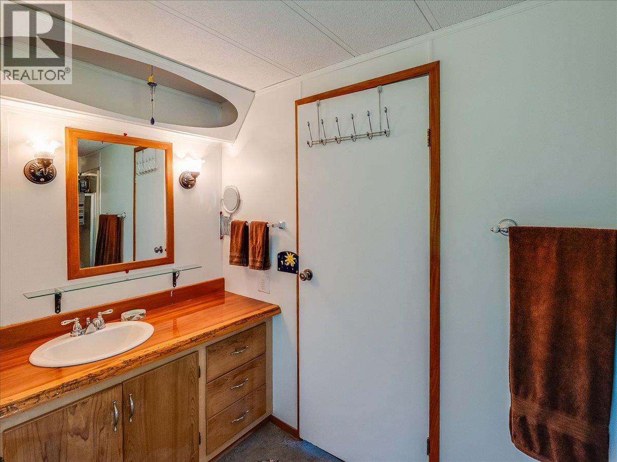 8716 Martens Road, Slocan, British Columbia  V0G 2C0 - Photo 46 - 10397983