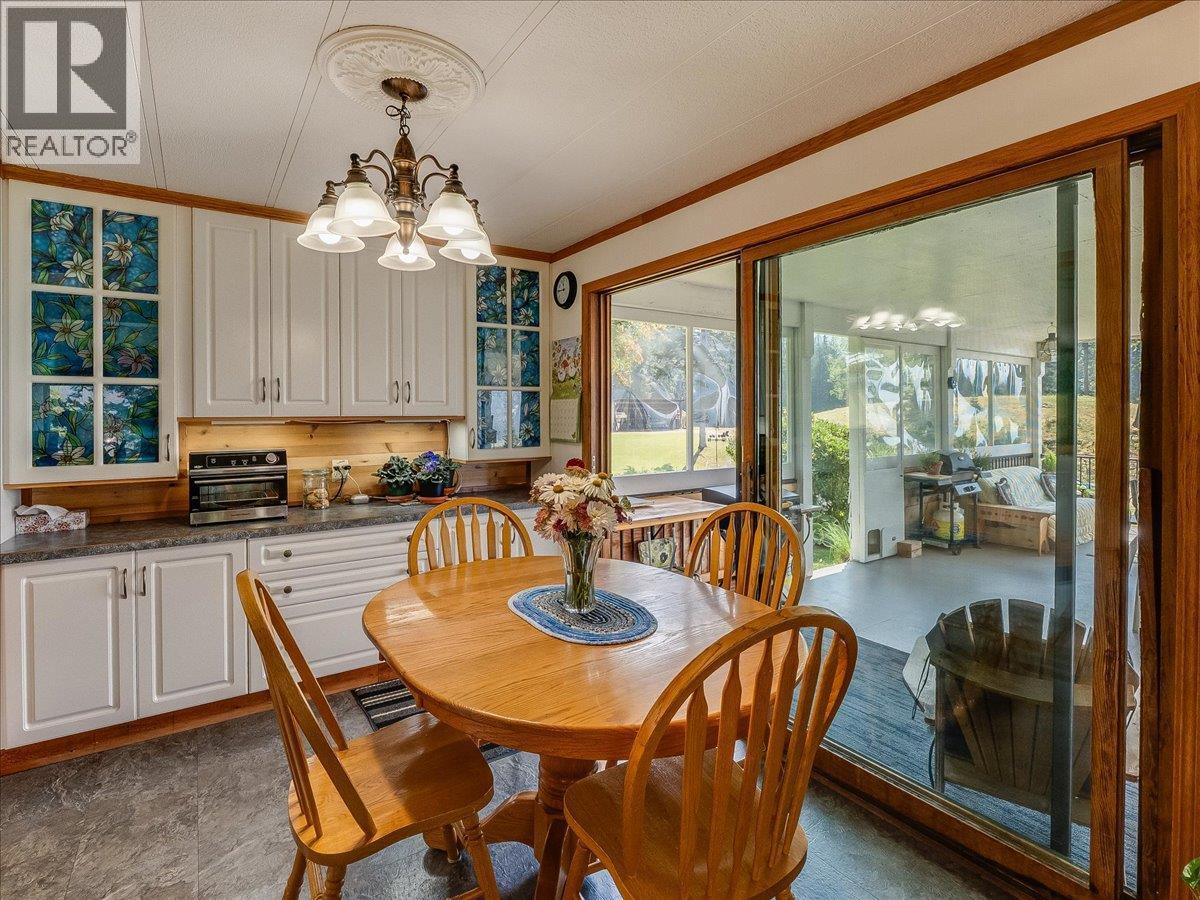 8716 Martens Road, Slocan, British Columbia  V0G 2C0 - Photo 28 - 10397983
