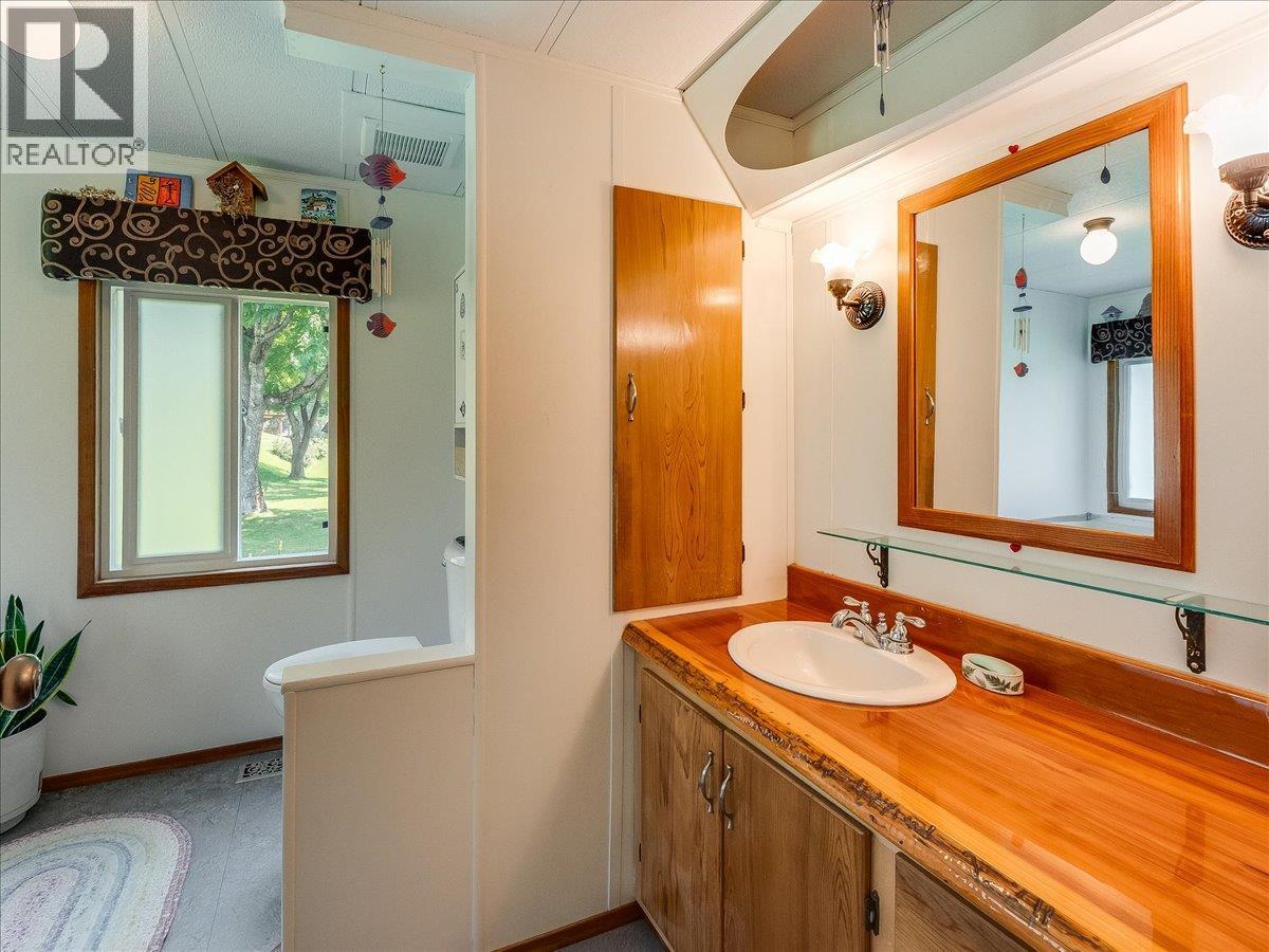 8716 Martens Road, Slocan, British Columbia  V0G 2C0 - Photo 44 - 10397983