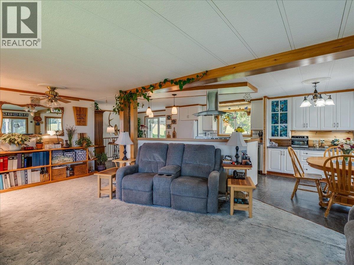 8716 Martens Road, Slocan, British Columbia  V0G 2C0 - Photo 30 - 10397983