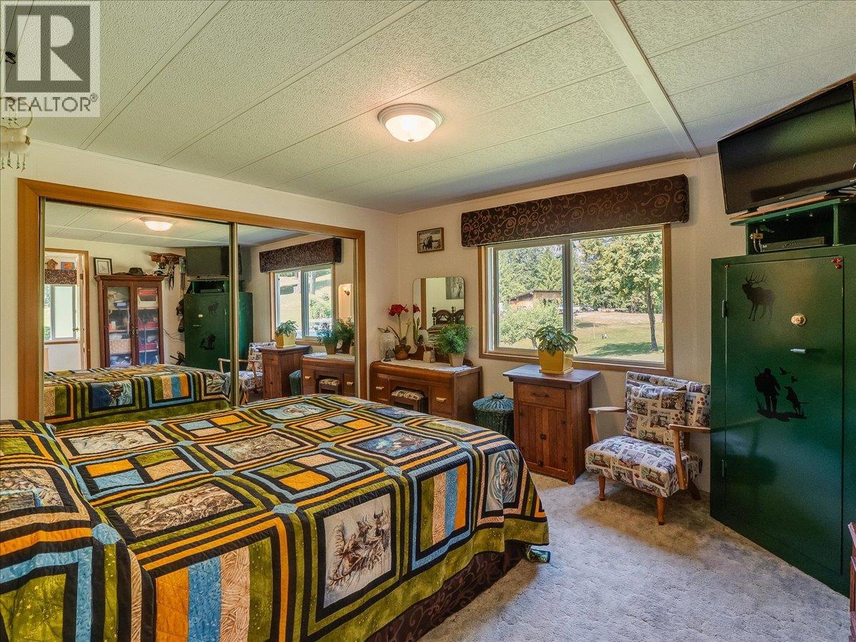 8716 Martens Road, Slocan, British Columbia  V0G 2C0 - Photo 41 - 10397983