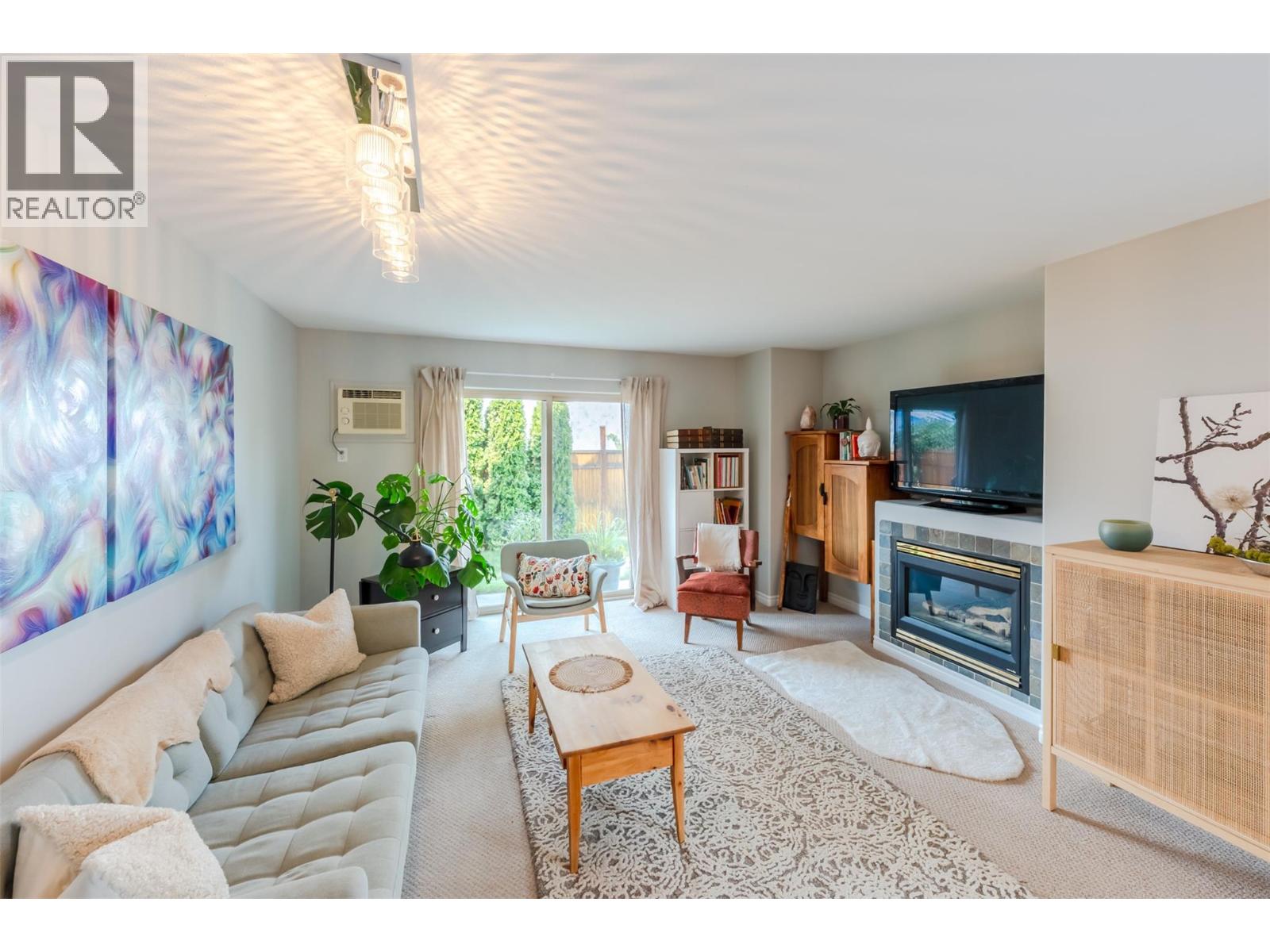 1049 Churchill Avenue Unit# 101, Penticton, British Columbia  V2A 9A7 - Photo 3 - 10398107