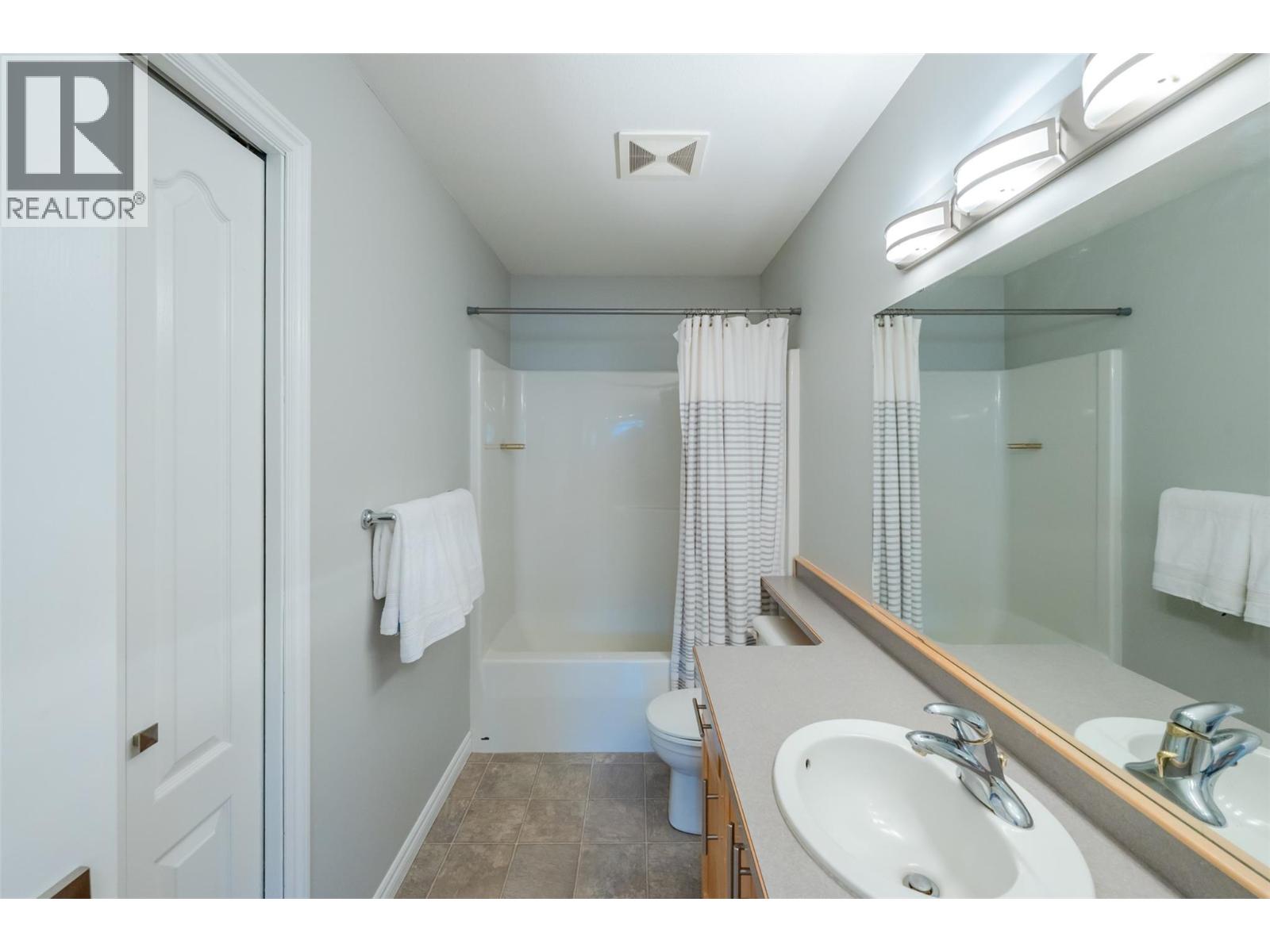1049 Churchill Avenue Unit# 101, Penticton, British Columbia  V2A 9A7 - Photo 24 - 10398107