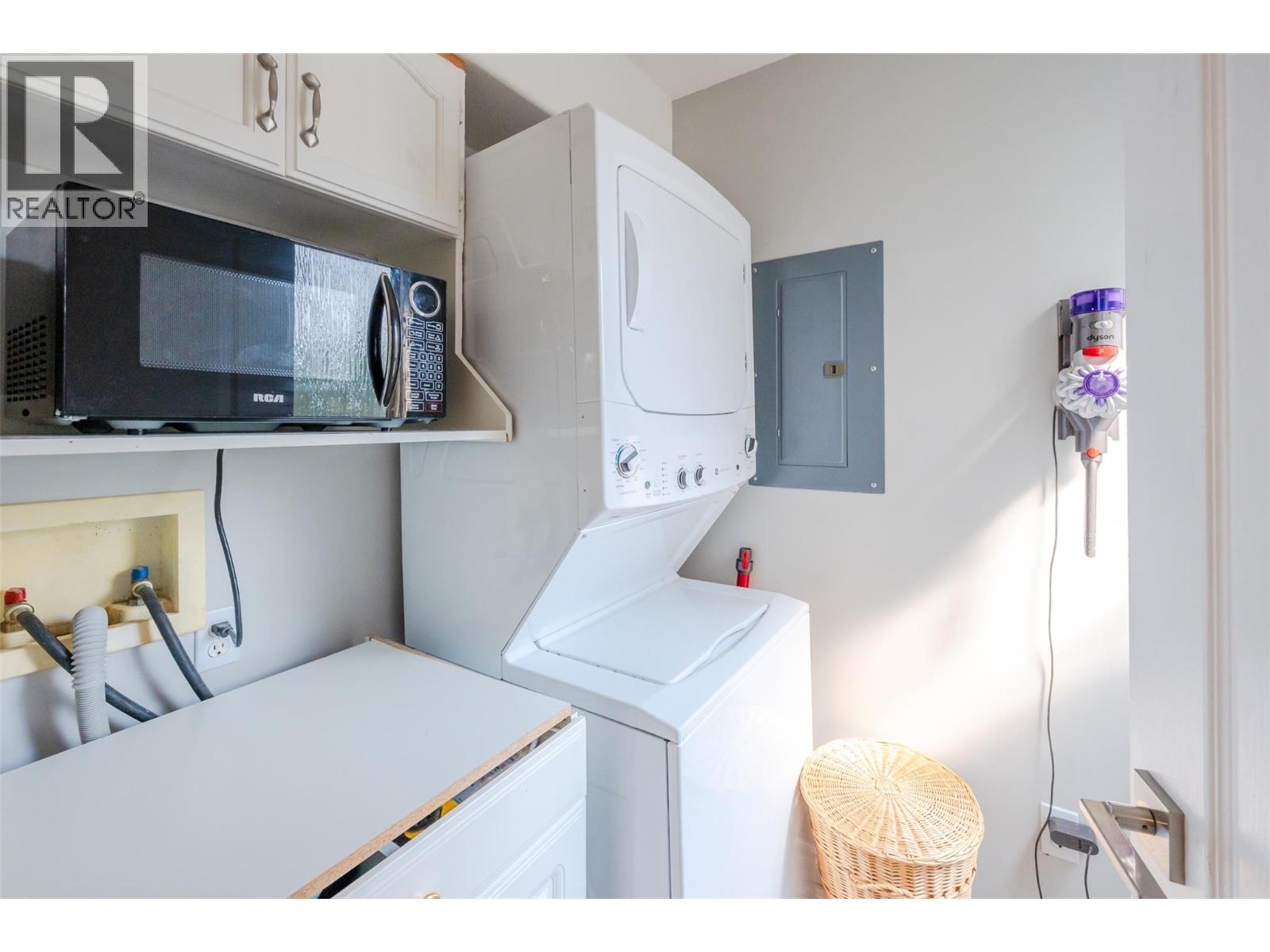 1049 Churchill Avenue Unit# 101, Penticton, British Columbia  V2A 9A7 - Photo 30 - 10398107