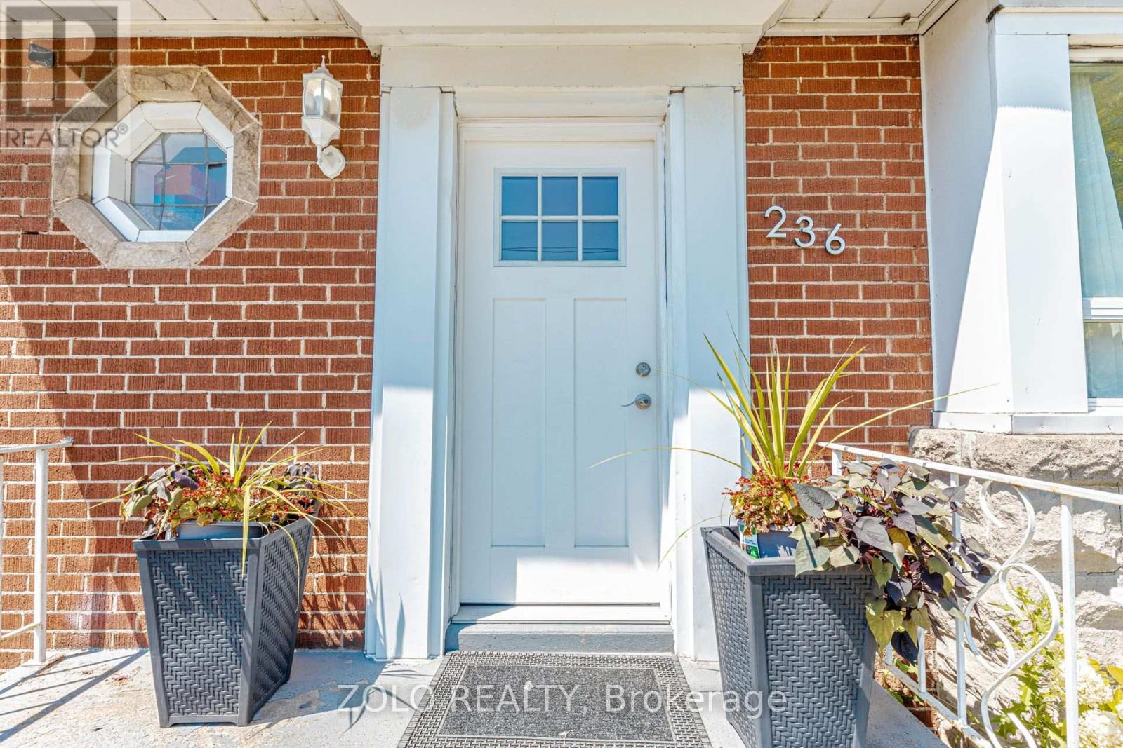 236 Parkdale Avenue S, Hamilton, Ontario  L8K 3P6 - Photo 4 - X13693030