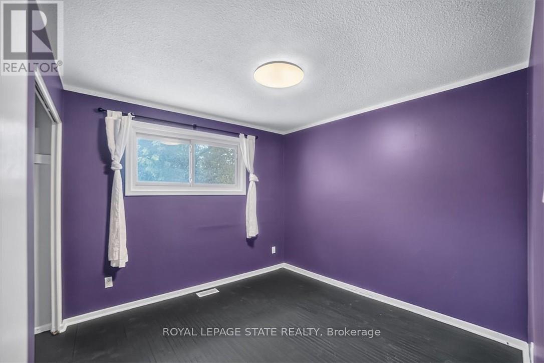 27 Gretna Court, Hamilton, Ontario  L9C 4V1 - Photo 22 - X13693112