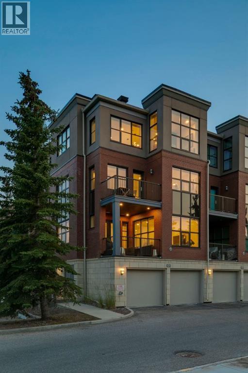 424 Aspen Meadows Hill SW, Calgary, Alberta  T3H 0G3 - Photo 1 - A2338322