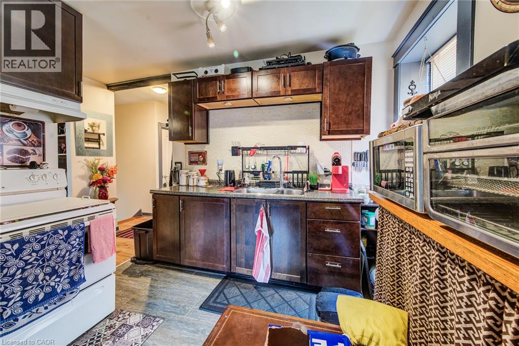 24 Hohner Avenue, Kitchener, Ontario  N2H 2V4 - Photo 10 - 40856278