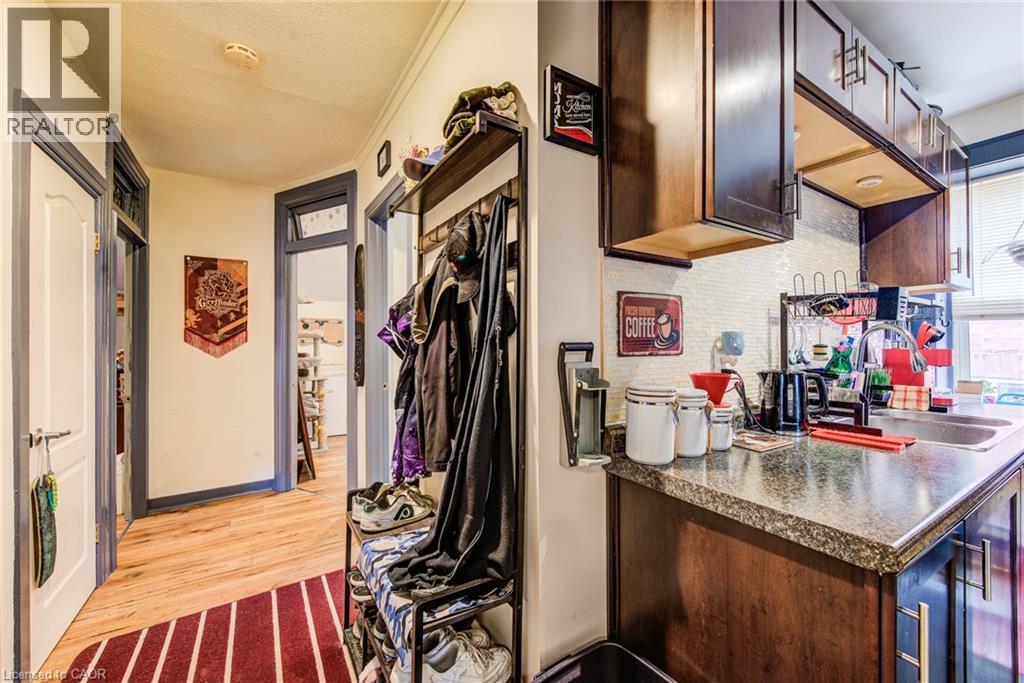 24 Hohner Avenue, Kitchener, Ontario  N2H 2V4 - Photo 11 - 40856278