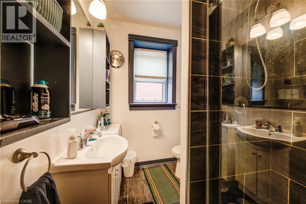 24 Hohner Avenue, Kitchener, Ontario  N2H 2V4 - Photo 12 - 40856278