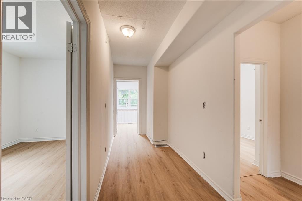 24 Hohner Avenue, Kitchener, Ontario  N2H 2V4 - Photo 13 - 40856278
