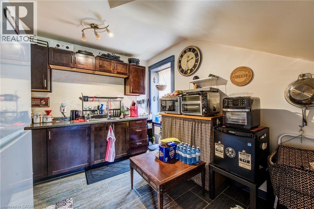 24 Hohner Avenue, Kitchener, Ontario  N2H 2V4 - Photo 9 - 40856278