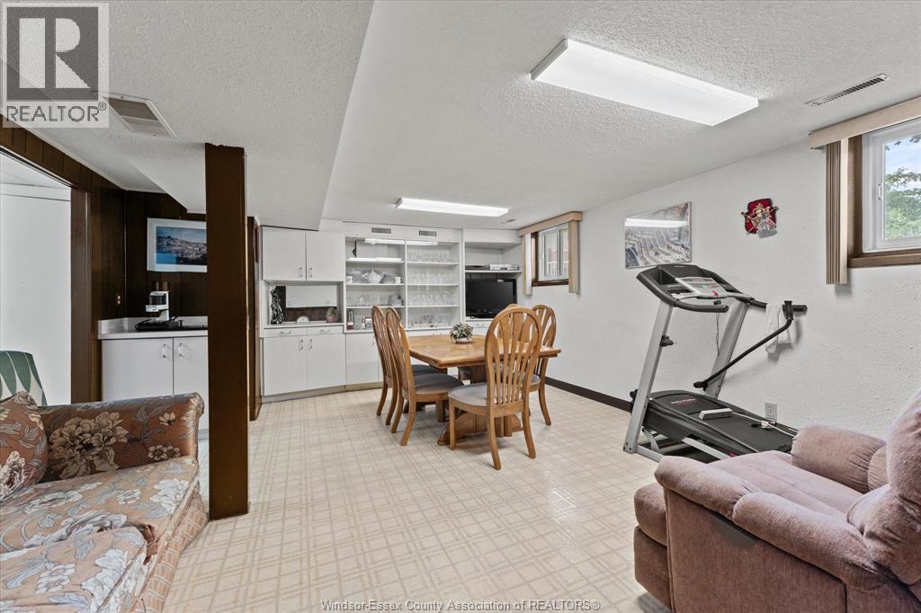 5400 Lyndon Court, Windsor, Ontario  N8T 1N8 - Photo 15 - 26020259