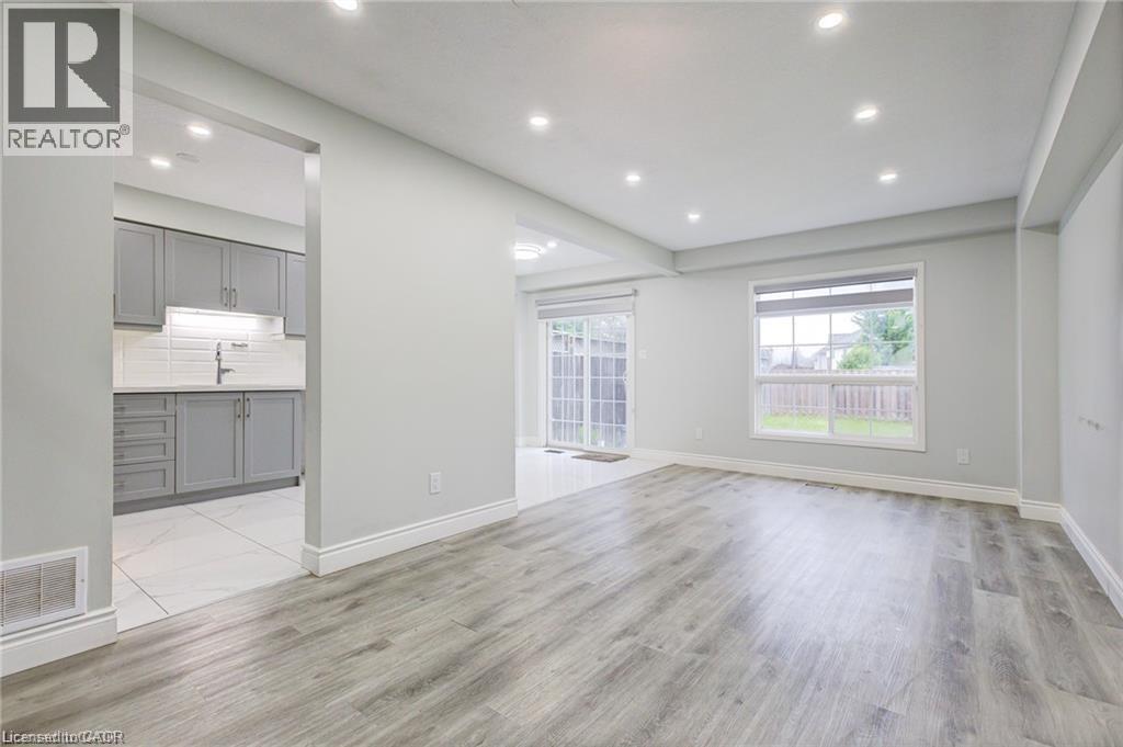 110 Commonwealth Street Unit# (Upper), Kitchener, Ontario  N2E 4K8 - Photo 6 - 40841483