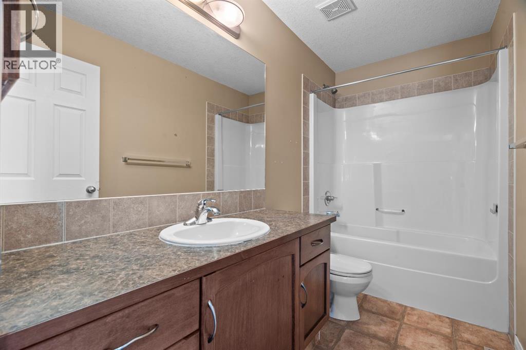 391 Cimarron Boulevard, Okotoks, Alberta  T1S 0A9 - Photo 34 - A2320761