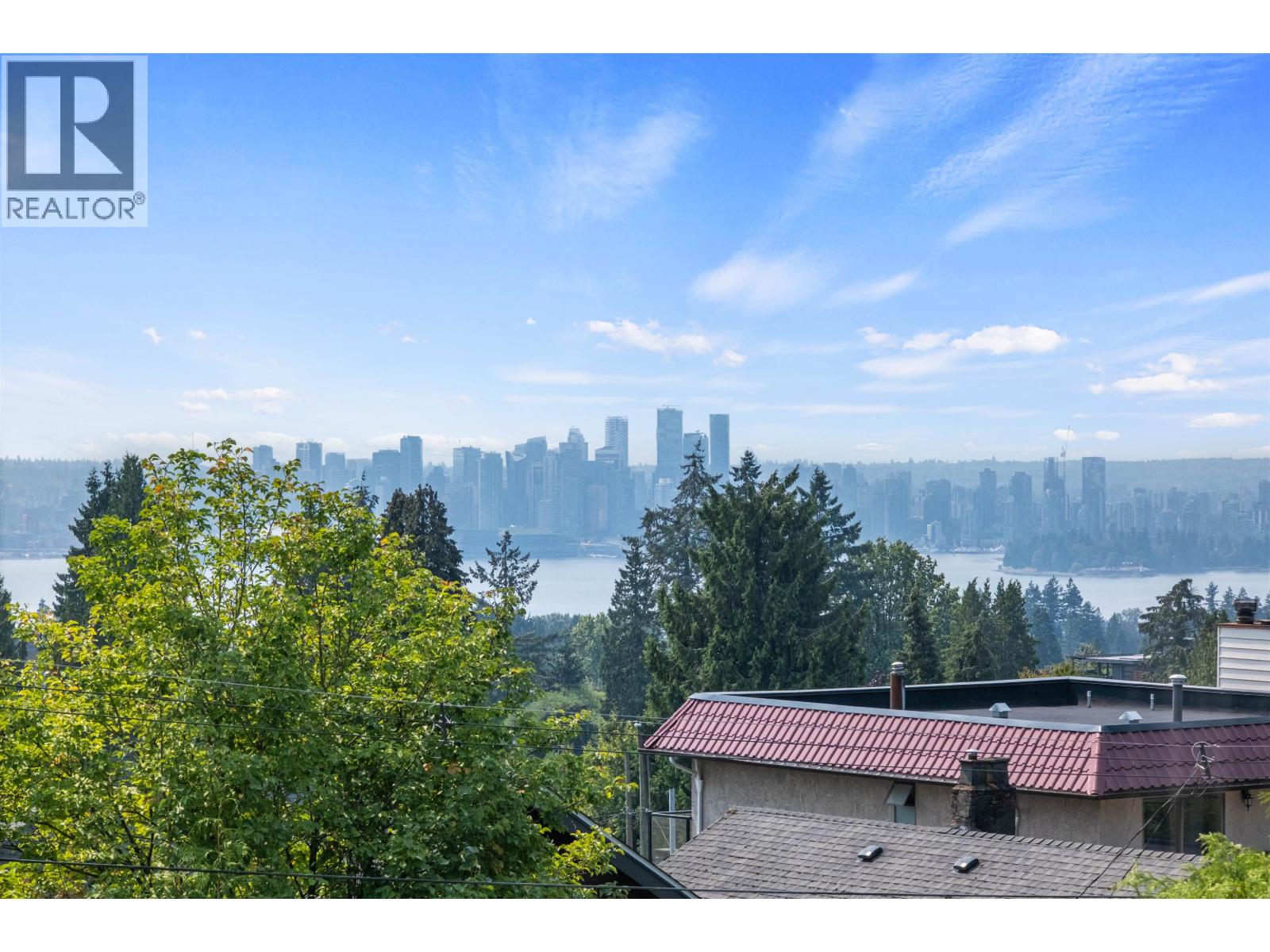261 E Queens Road, North Vancouver, British Columbia  V7N 4N7 - Photo 30 - R3157218