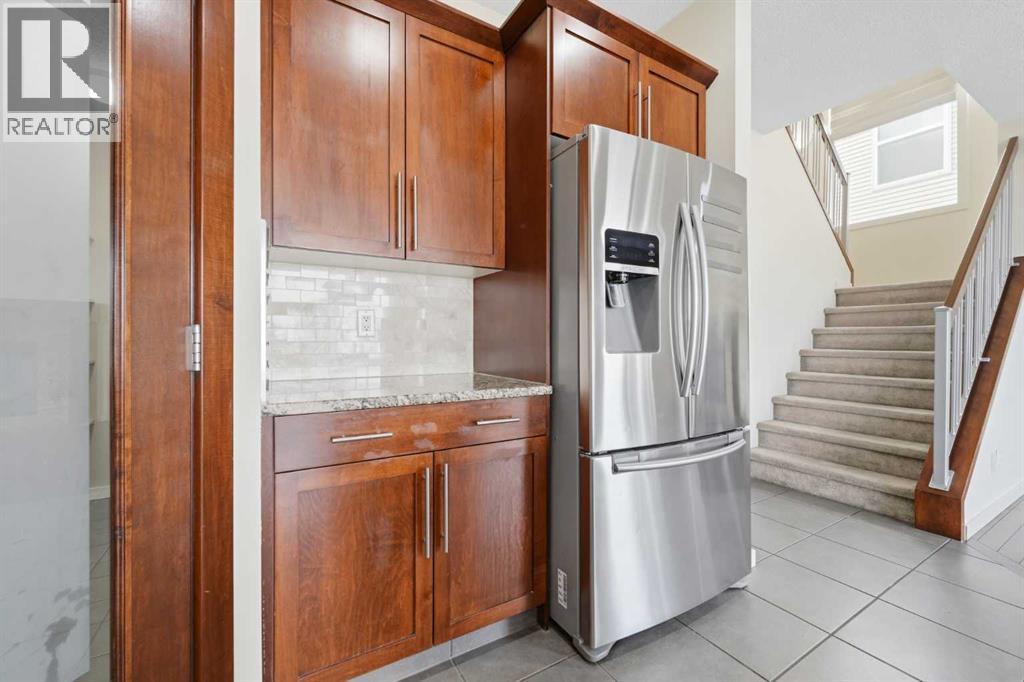 195 St Moritz Terrace SW, Calgary, Alberta  T3H 5X9 - Photo 6 - A2335136