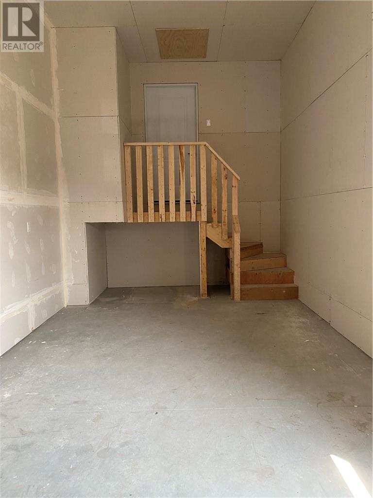 144 Meadowbrook Road Unit# Main Floor, Azilda, Ontario  P0M 1B0 - Photo 40 - 2129504