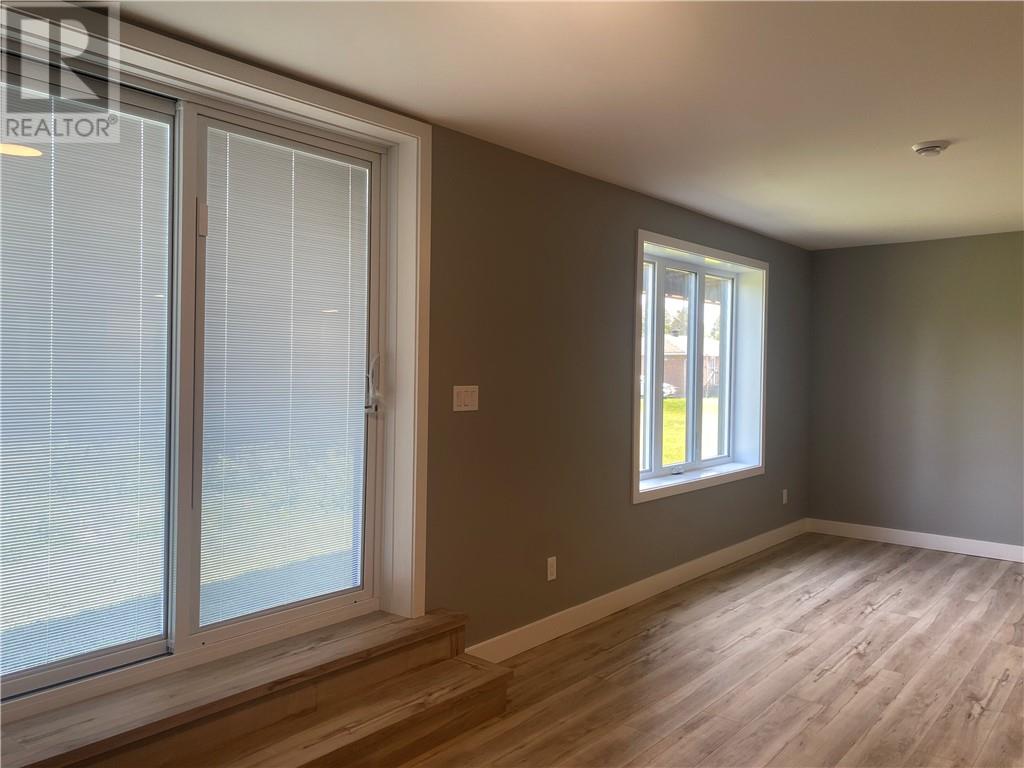 144 Meadowbrook Road Unit# Lower Unit, Azilda, Ontario  P0M 1B0 - Photo 11 - 2129508