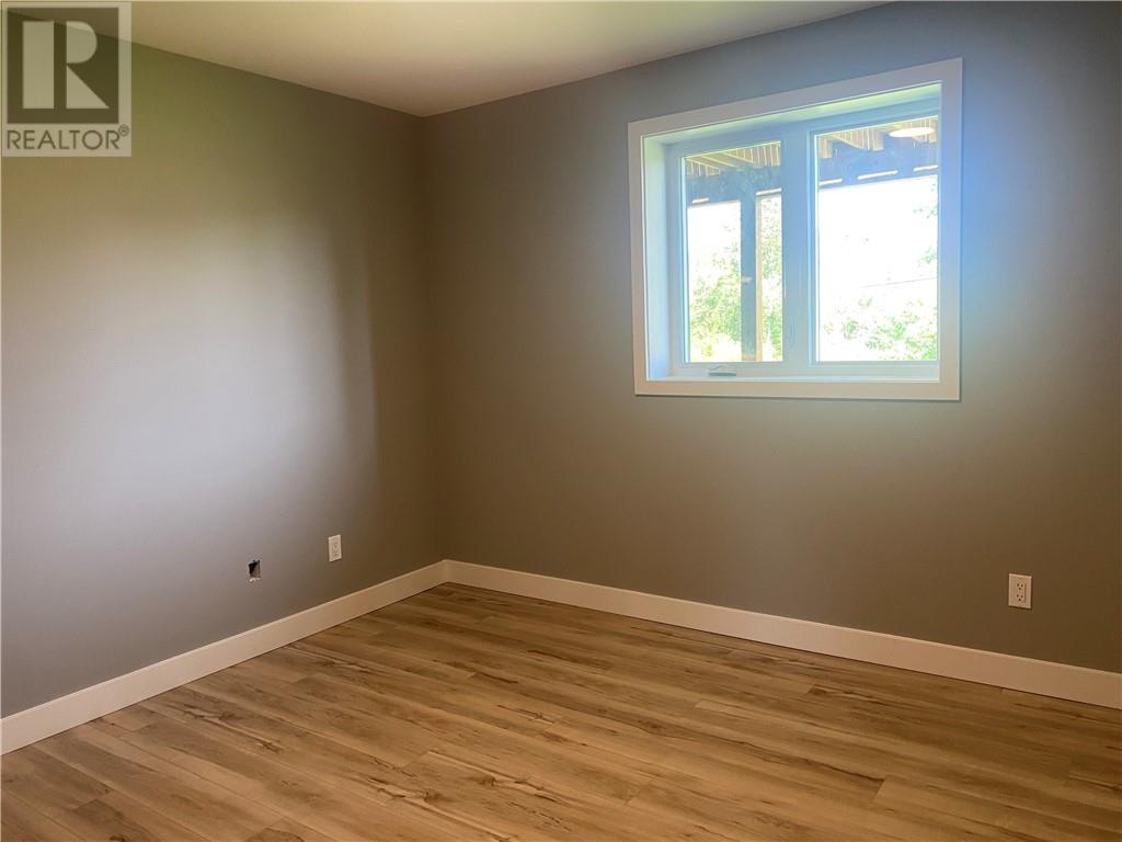 144 Meadowbrook Road Unit# Lower Unit, Azilda, Ontario  P0M 1B0 - Photo 19 - 2129508
