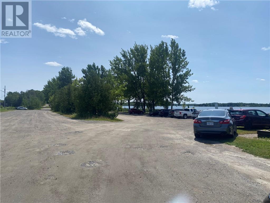 144 Meadowbrook Road Unit# Main Floor, Azilda, Ontario  P0M 1B0 - Photo 51 - 2129504