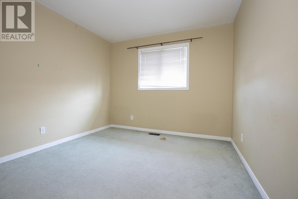 987 Lake St, Sault Ste. Marie, Ontario  P6B 6C9 - Photo 35 - SM262232