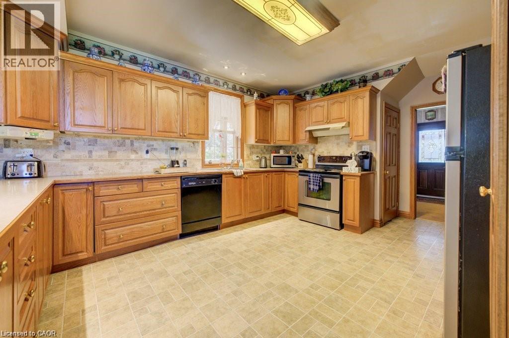 875 Safari Road, Hamilton, Ontario  L8B 1S9 - Photo 8 - 40855199