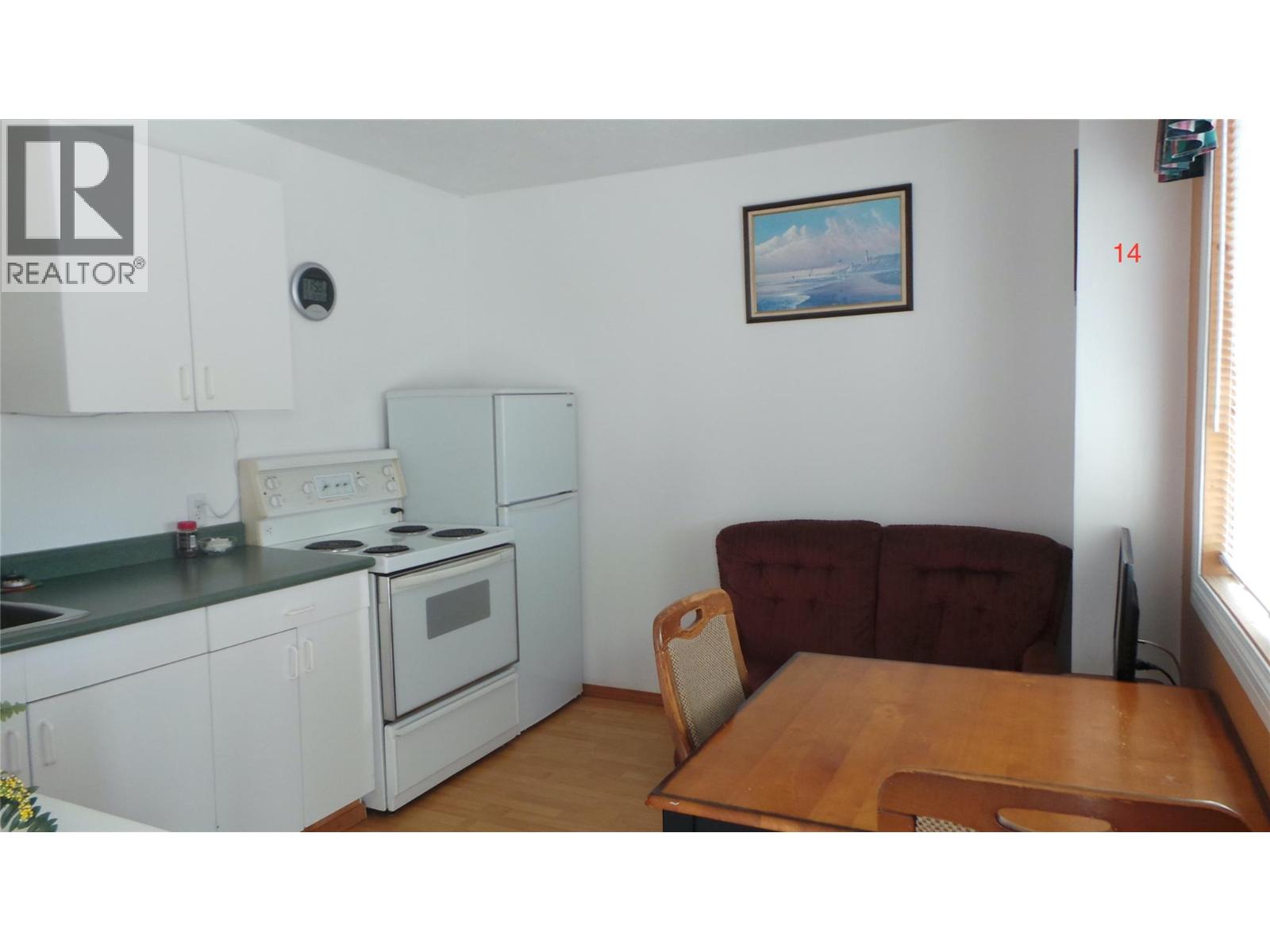 6532 Wasa Lake Park Drive, Wasa, British Columbia  V0B 2K0 - Photo 24 - 10395311