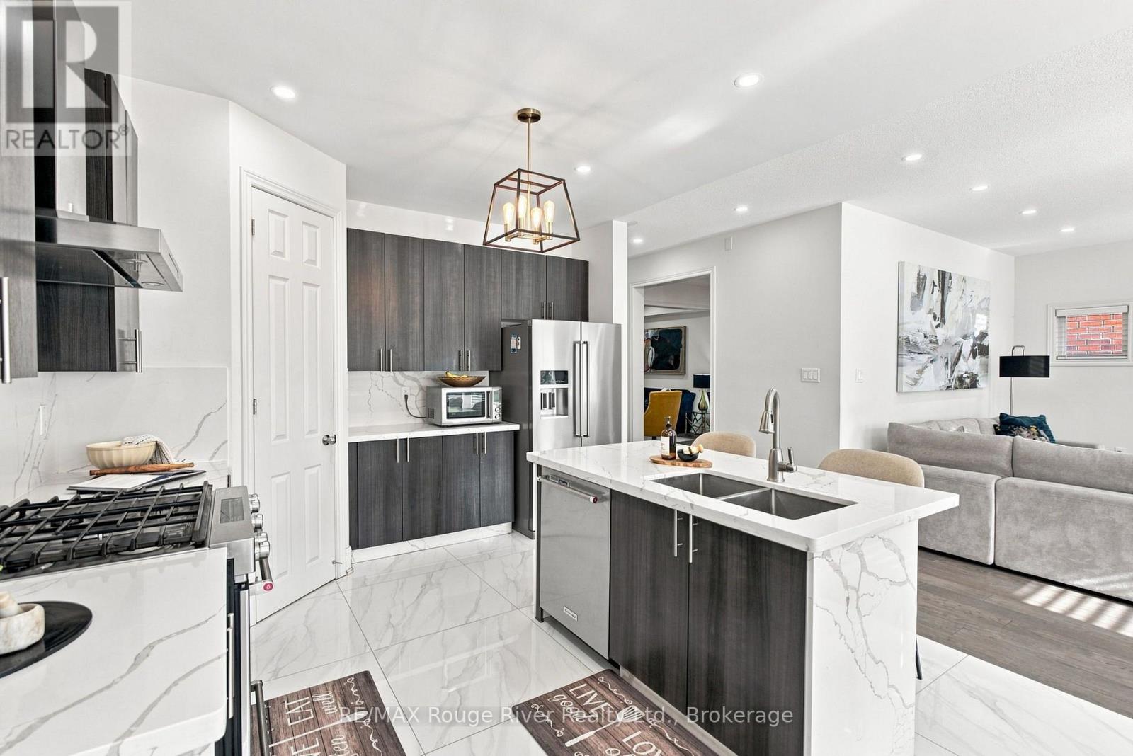 1808 Douglas Langtree Drive, Oshawa, Ontario  L1K 0Y3 - Photo 15 - E13693168