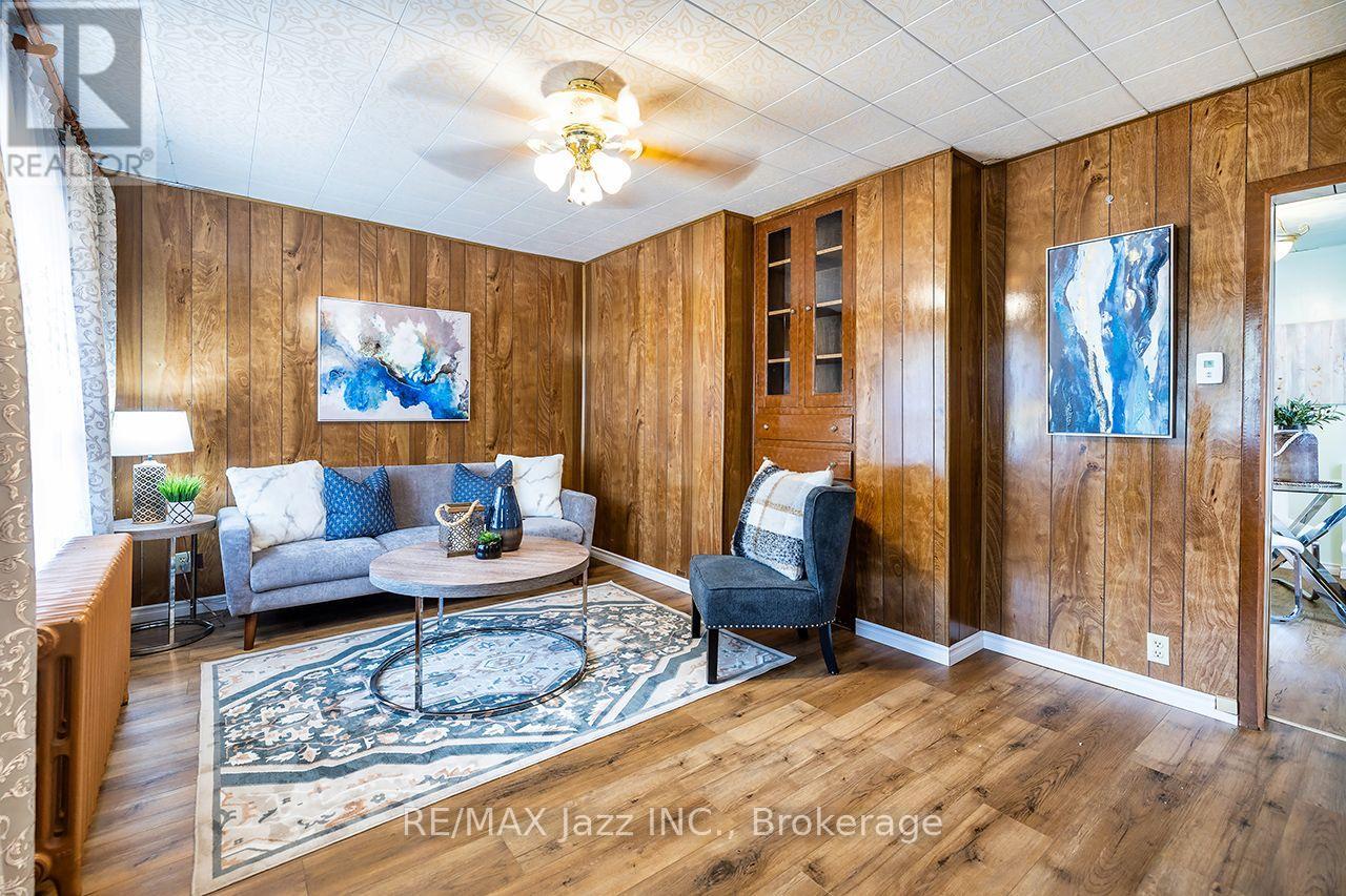 150 Verdun Road, Oshawa, Ontario  L1H 5S8 - Photo 11 - E13693250
