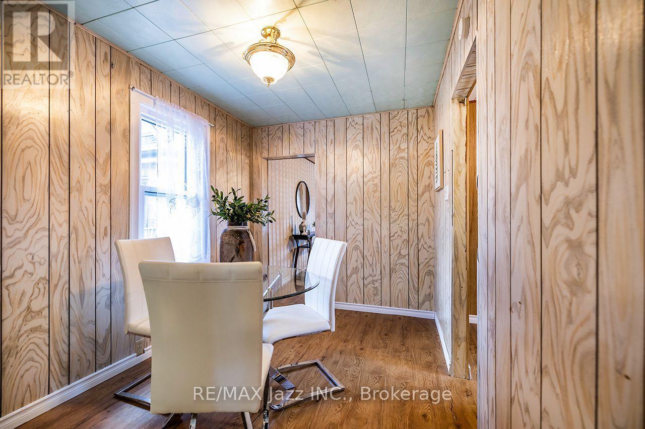 150 Verdun Road, Oshawa, Ontario  L1H 5S8 - Photo 13 - E13693250