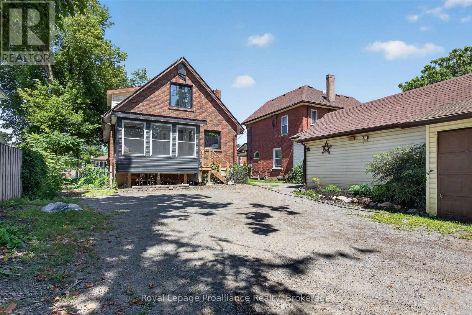 71 Lansdowne Street W, Peterborough, Ontario  K9J 1Y2 - Photo 43 - X13693328