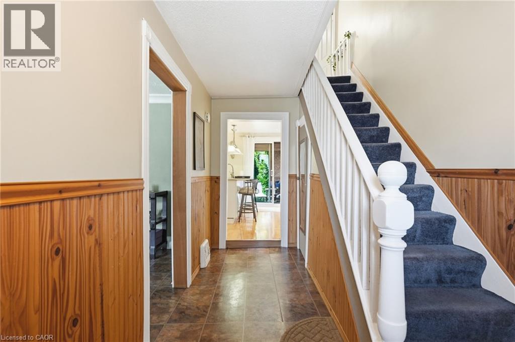 18 Province Street N, Hamilton, Ontario  L8H 4H4 - Photo 2 - 40849935