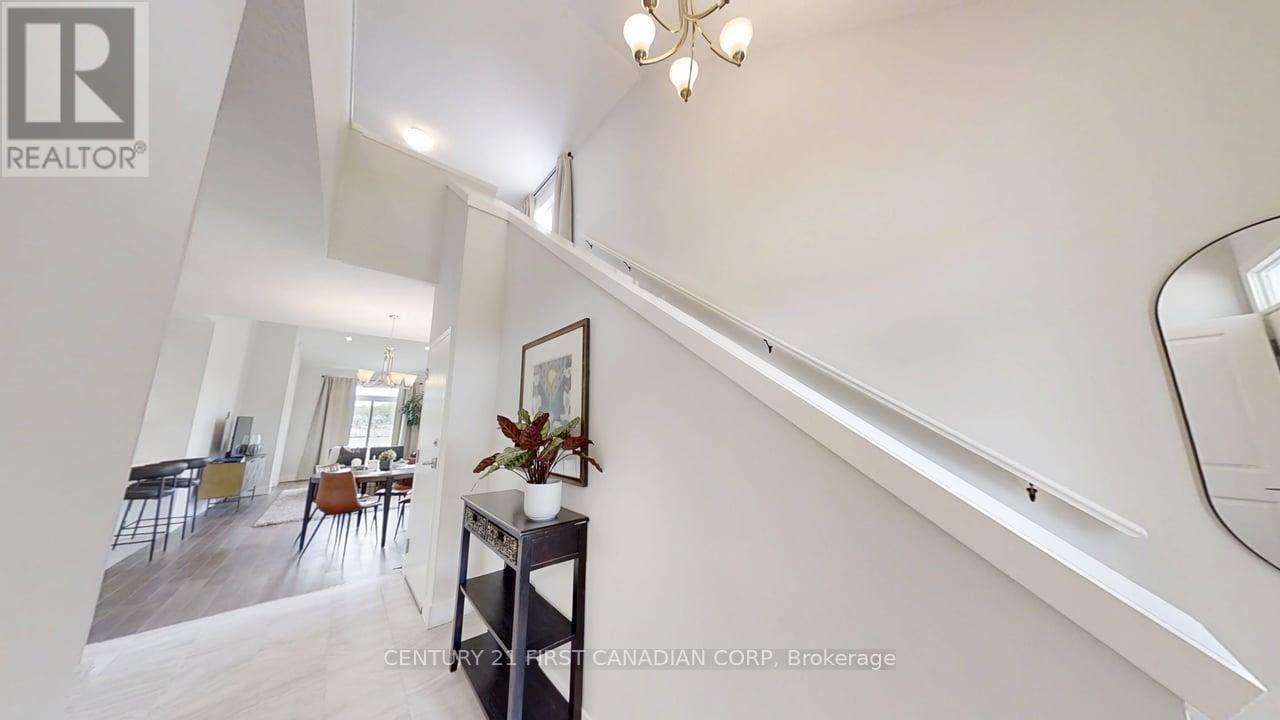 1233 Tulloch Avenue, London South, Ontario  N6M 0L8 - Photo 1 - X13693218