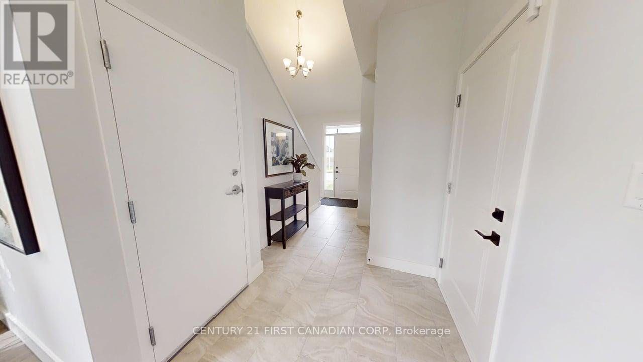 1233 Tulloch Avenue, London South, Ontario  N6M 0L8 - Photo 10 - X13693218
