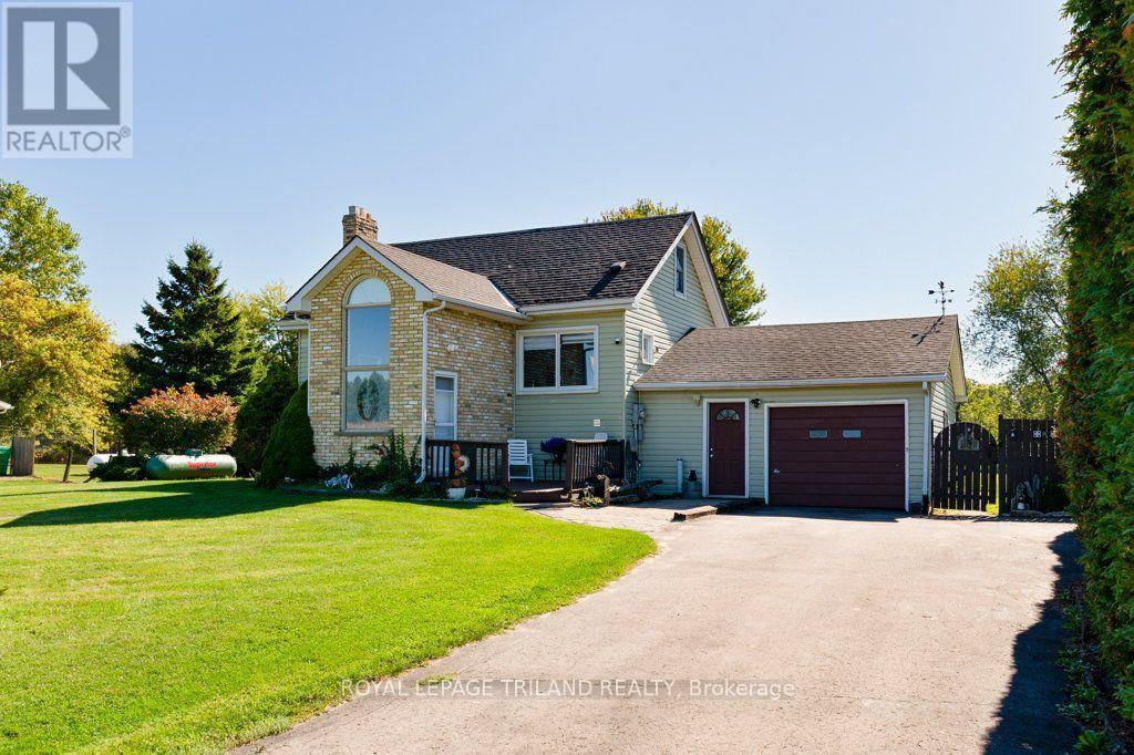 6545 Jubilee Drive, Southwest Middlesex, Ontario  N0L 1T0 - Photo 2 - X13693246