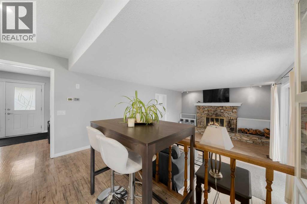 38 Suntree Lane, Okotoks, Alberta  T0L 1T1 - Photo 9 - A2312302