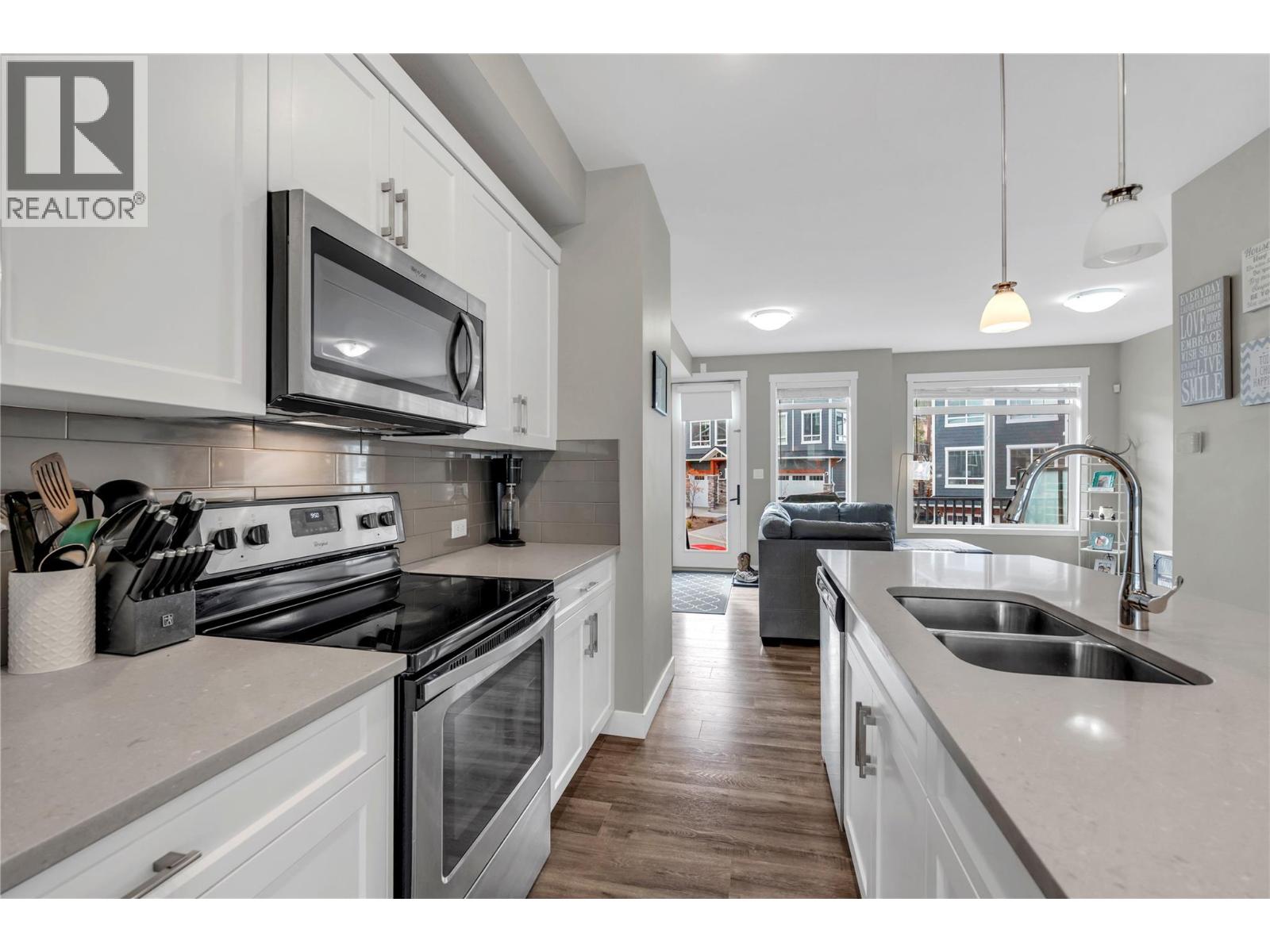 1115 Holden Road Unit# 126, Penticton, British Columbia  V2A 0B7 - Photo 3 - 10381374