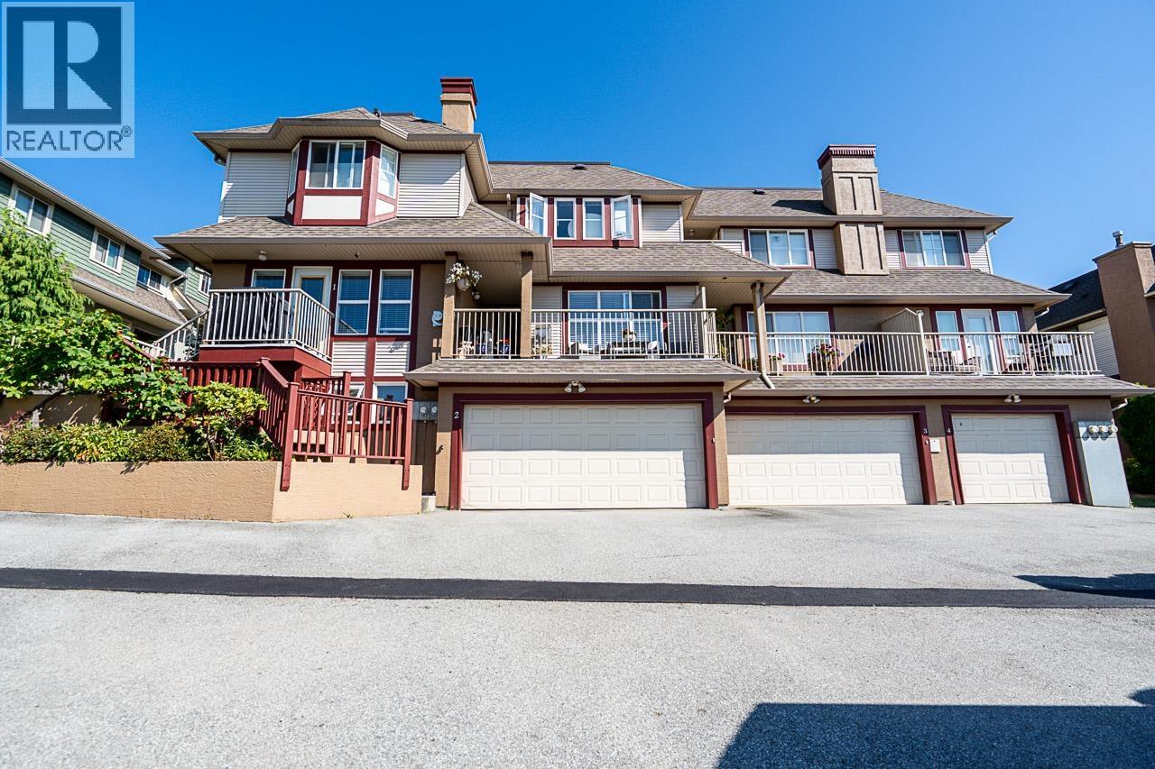 2 1130 Hachey Avenue, Coquitlam, British Columbia  V3K 2H4 - Photo 2 - R3156087
