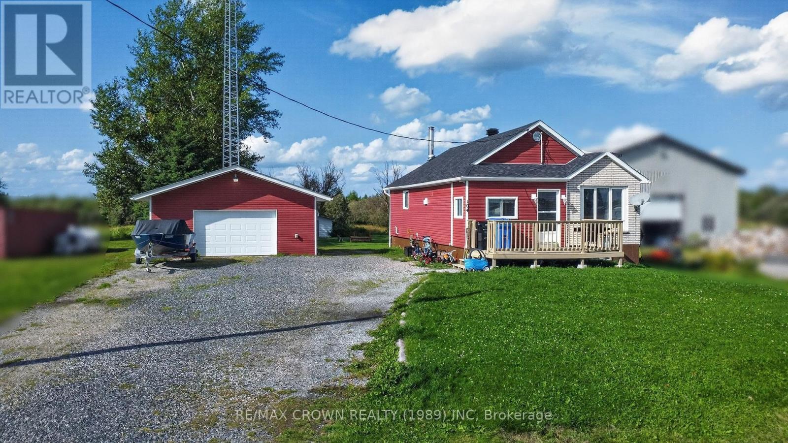 104 Maxime Brisson Road, Mattice-Val Cote, Ontario  P0L 2E0 - Photo 3 - T13693330