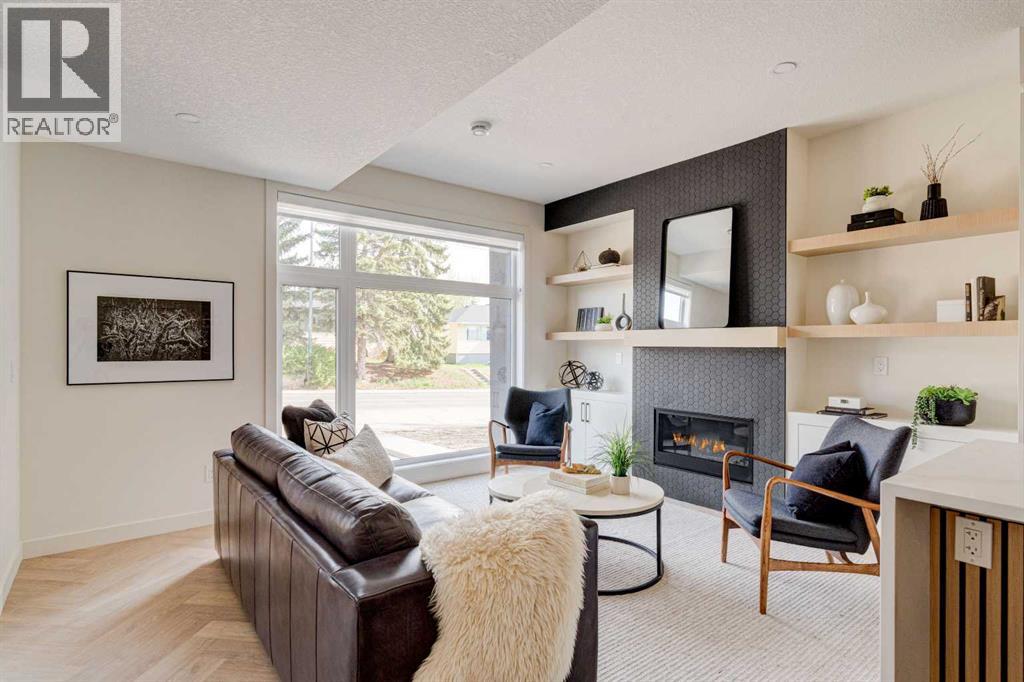 1923 26 Avenue SW, Calgary, Alberta  T2T 1E4 - Photo 3 - A2336846