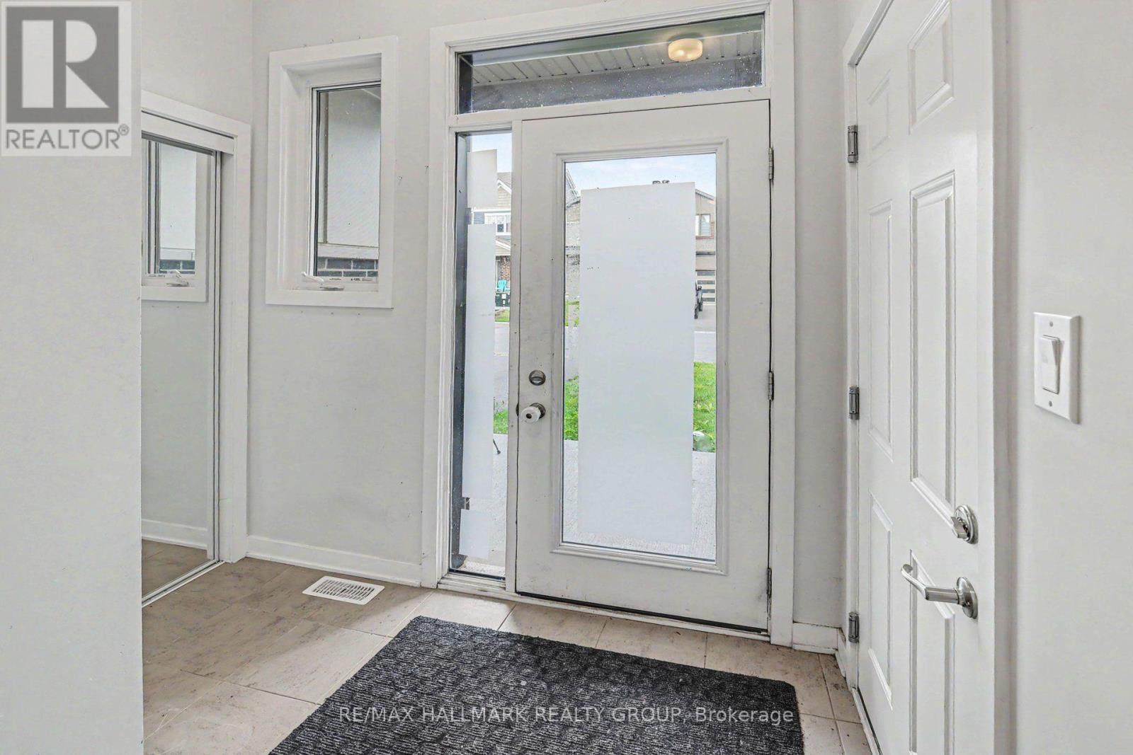 111 Yearling Circle, Ottawa, Ontario K0A 2Z0 - Photo 4 - X13693306