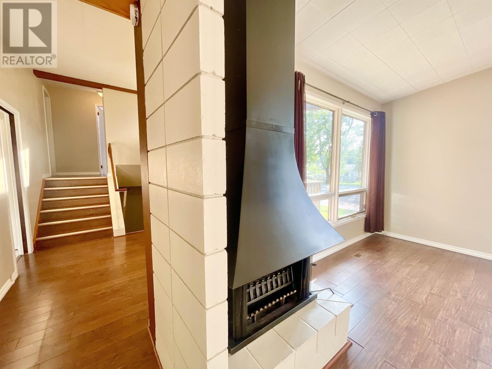 133 Memorial Ave, Dryden, Ontario  P8N 2M4 - Photo 22 - TB2602401