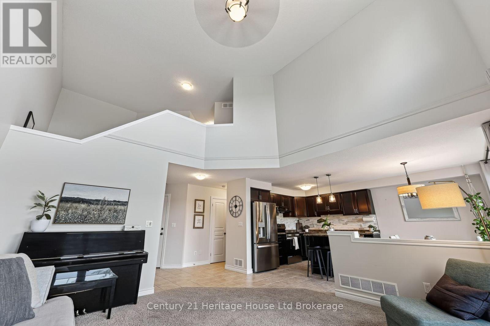 783 Frontenac Crescent, Woodstock, Ontario  N4V 0B1 - Photo 10 - X13693180